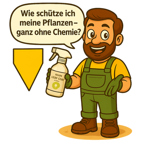 Gärtner Daniel steht auf einem sandfarbenen Boden und hält eine Leaf·Coat-Sprühflasche in der einen und einen Gelb-Sticker in der anderen Hand. In einer Sprechblase über ihm steht: „Wie schütze ich meine Pflanzen – ganz ohne Chemie?