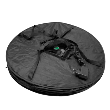 Zusammengefalteter EasyGrow HerbDryer XL – platzsparend für die Lagerung verpackt.