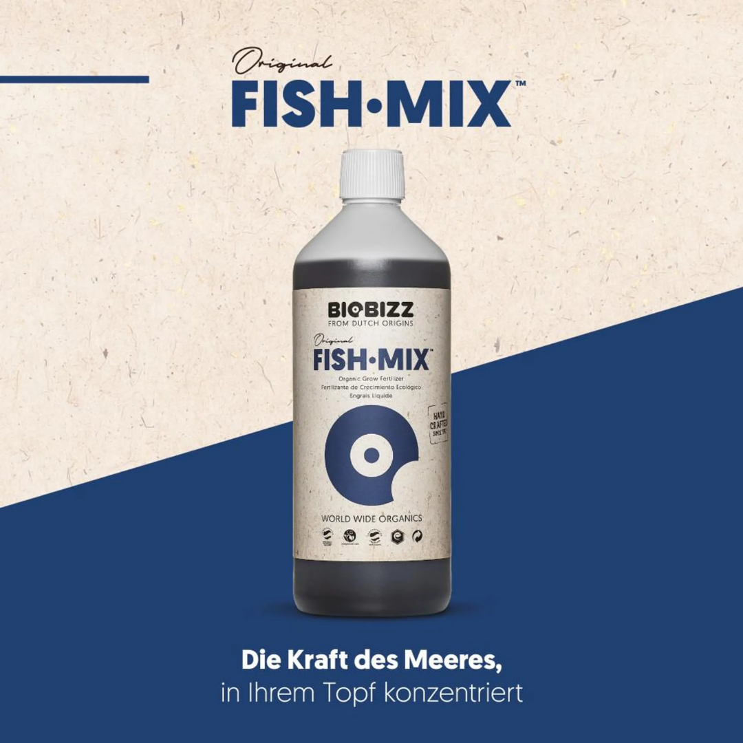 Biobizz Fish-Mix Flasche auf beigem Hintergrund mit Text "Die Kraft des Meeres.