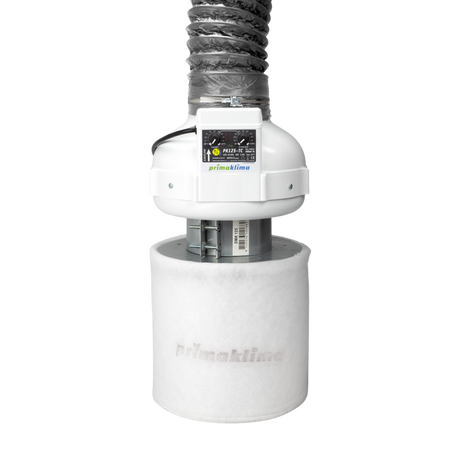 Komplett montiertes Prima Klima Lüftungsset mit PK125-TC Lüfter, Combi-Flex-Schlauch und Aktivkohlefilter im Einsatz