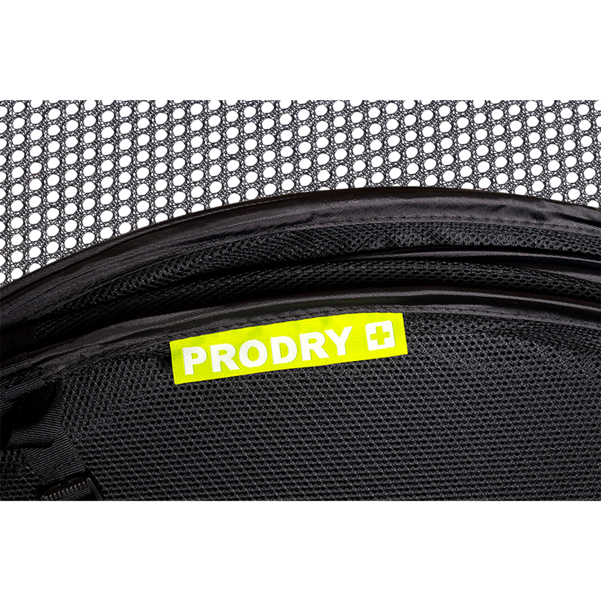 Zusammengefaltetes Garden HighPro PRODRY Trockennetz mit Markenlogo