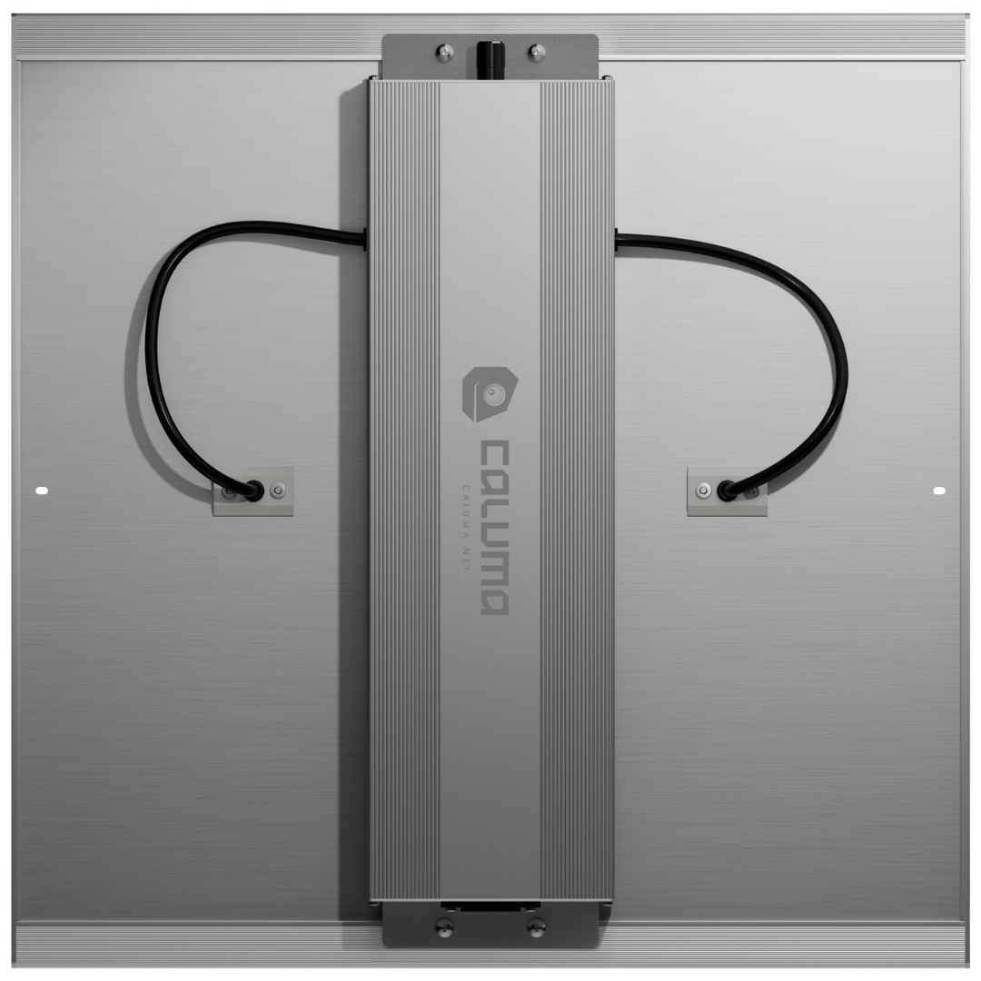 Oberseite der Caluma LED Force 240W mit robustem Treiber und Caluma-Logo