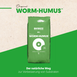 BioBizz Worm Humus 40 L in grüner Verpackung auf dunkler Erde mit Hinweis zur Verbesserung von Substraten
