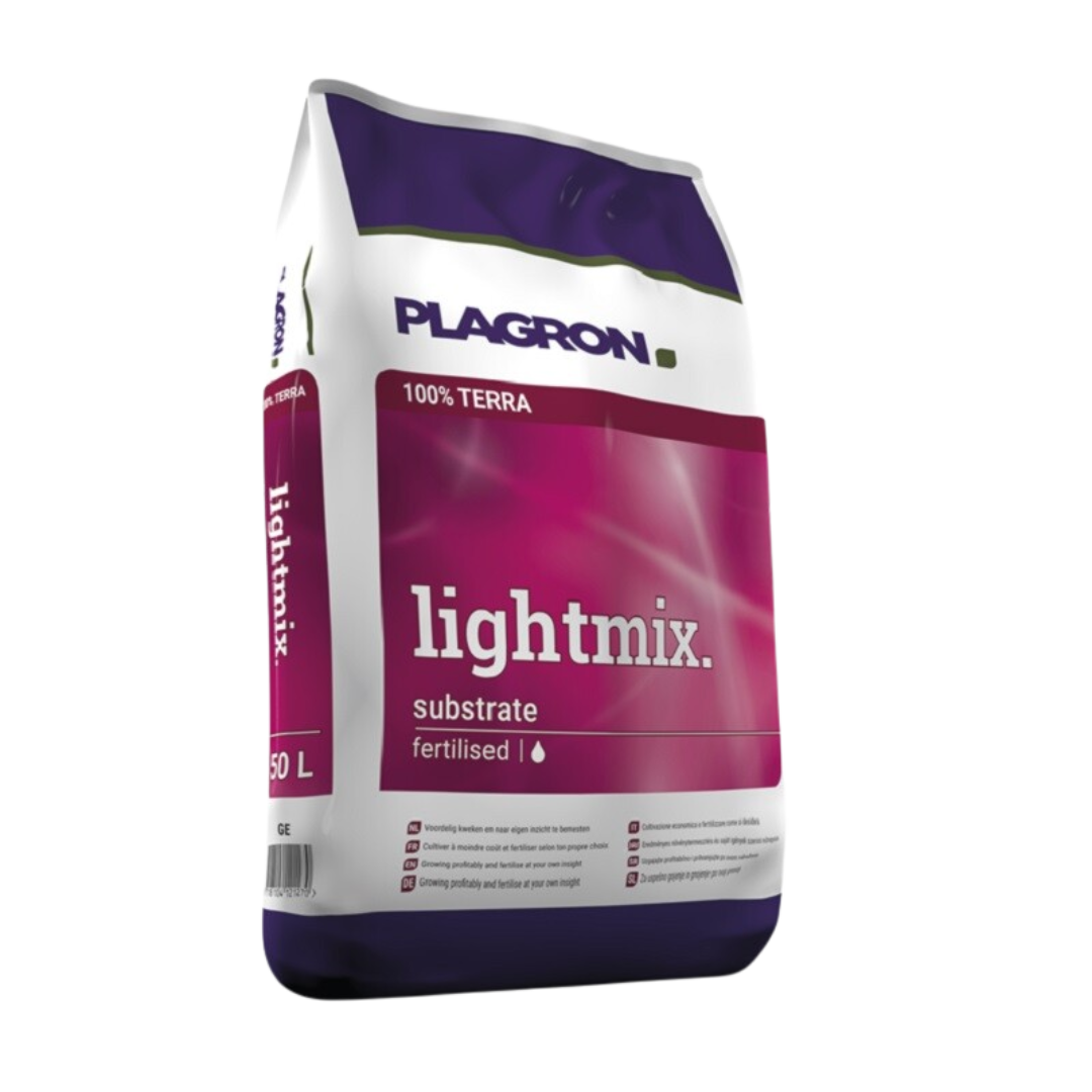 Plagron Lightmix 50L Substrat – vorgedüngte, luftige Erde mit Perlite für kontrollierte Nährstoffversorgung bei Jungpflanzen.