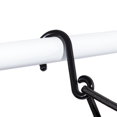 Befestigungshaken des Pronet Pflanzennetzes an Growbox-Rahmen