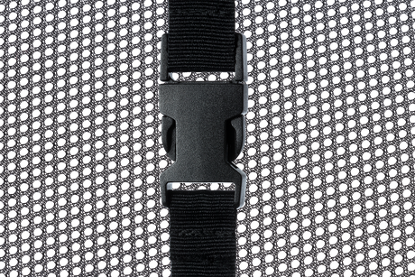 Zentraler Gurt mit Steckverschluss für sicheren Halt der Trockennetze