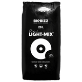 BioBizz Light-Mix – Organische, leicht vorgedüngte Erde mit Perlite für optimale Wurzelbildung und gesunde Pflanzen.